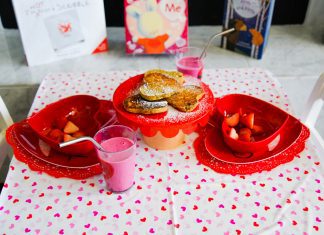 Valetine's Breakfast Table