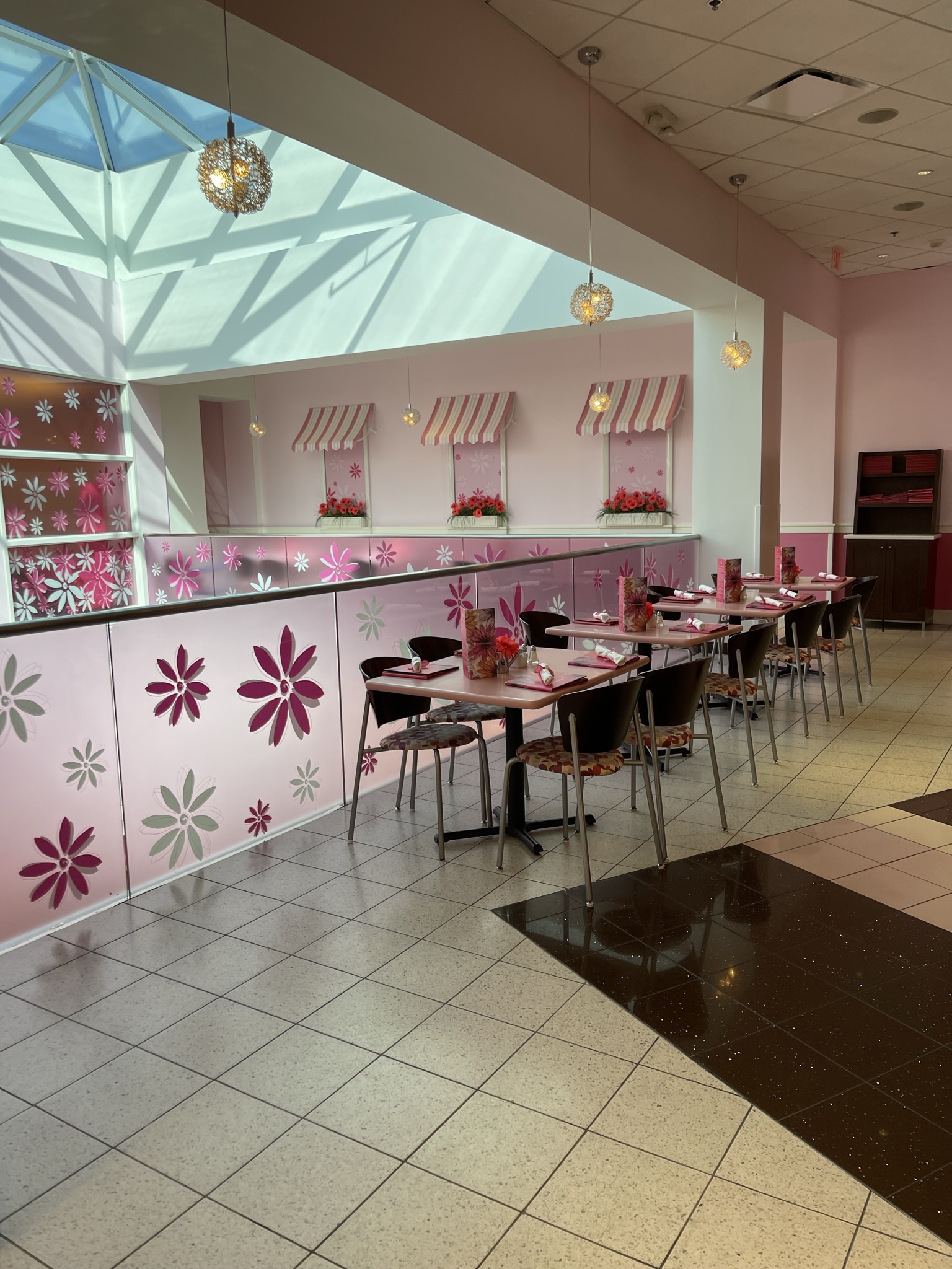 Interior of the American Girl Bistro in Dallas