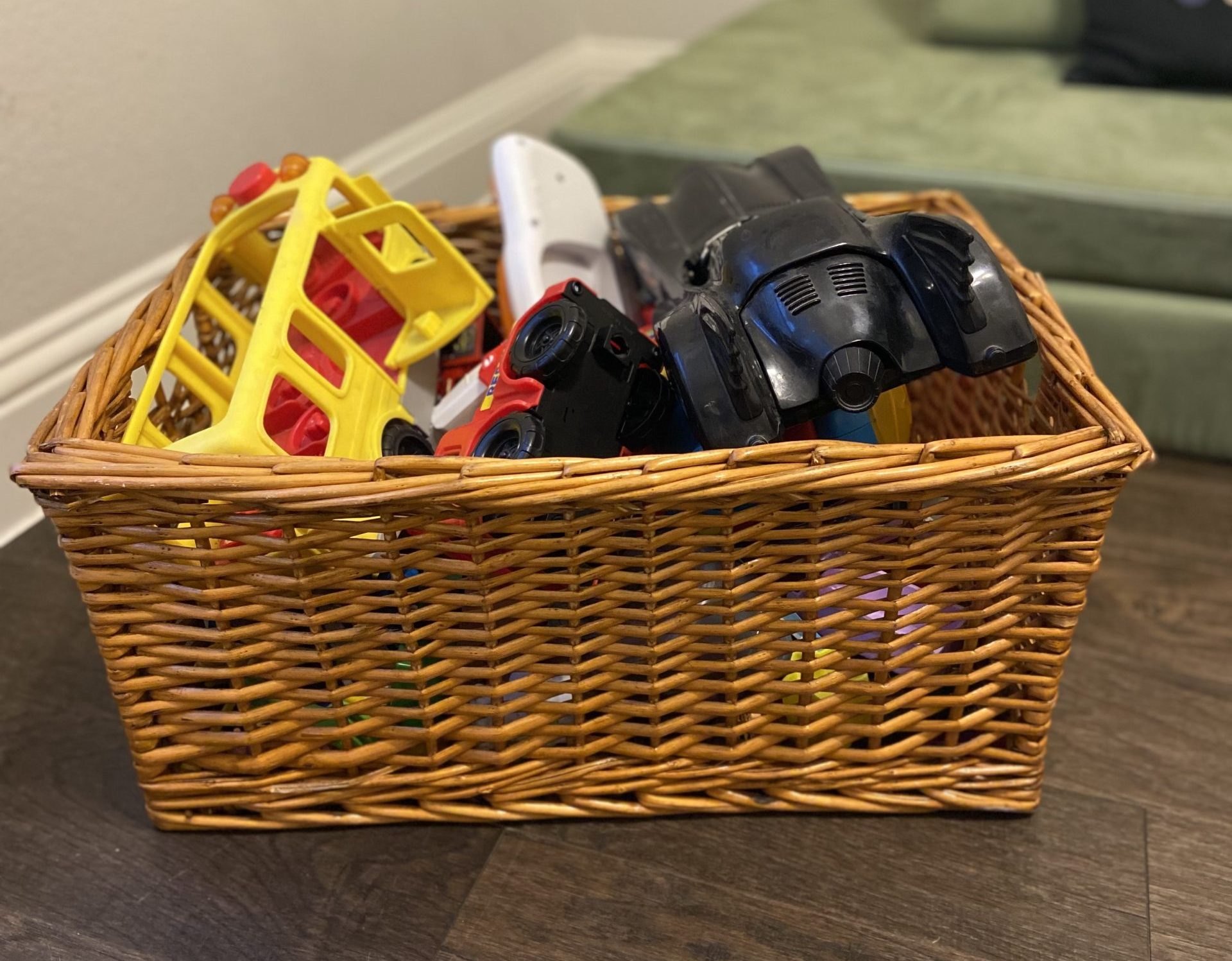 thrift store basket