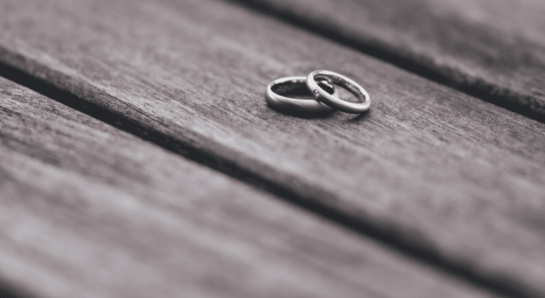 A pair of wedding rings.