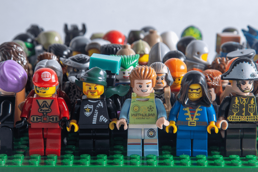 Rows of LEGO characters